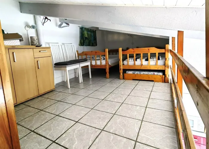 아파트 T2 Mezzanine Avec Climatisation, Piscine Et Parking Proche - Fr-1-607-119 *