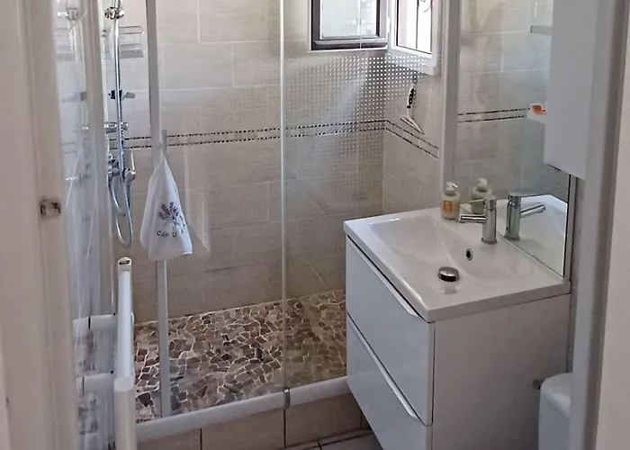 T2 Climatisé Avec Mezzanine, Piscine Et Parking, Proche - - Fr-1-607-119 Appartamento